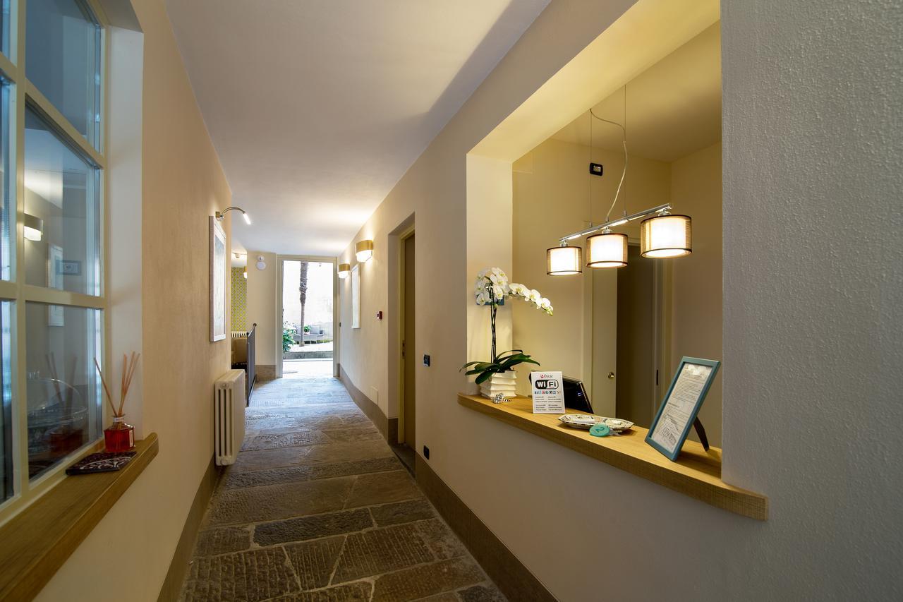 B&B Residenza Di Via Fontana Лукка Экстерьер фото