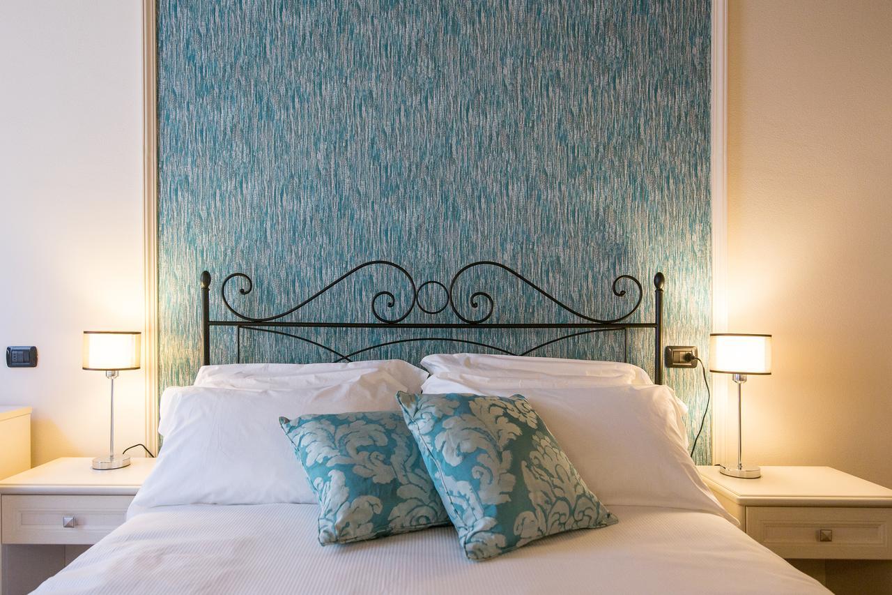 B&B Residenza Di Via Fontana Лукка Экстерьер фото
